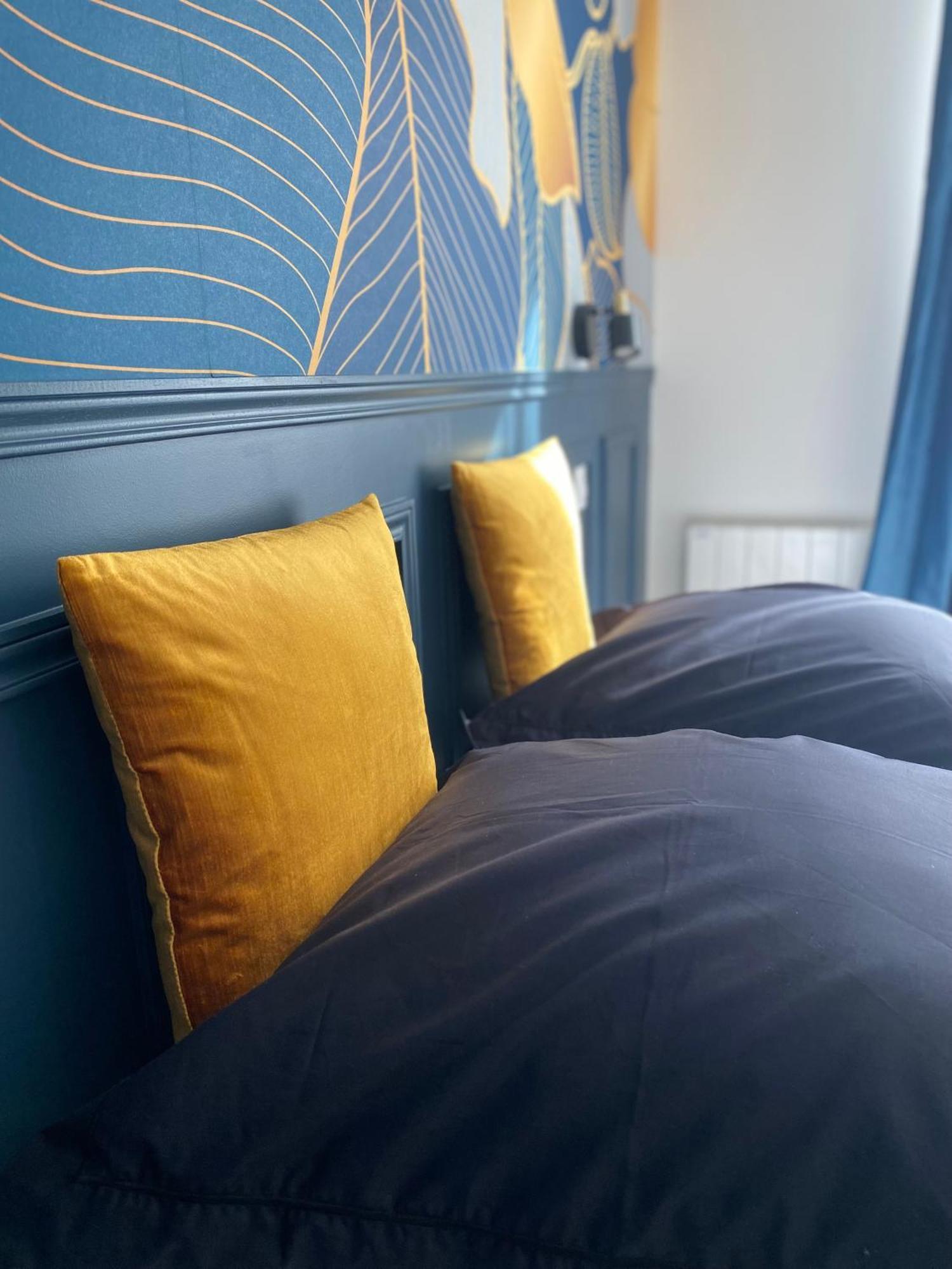 Appartement Apollinaire Au Coeur De Lorient Buitenkant foto